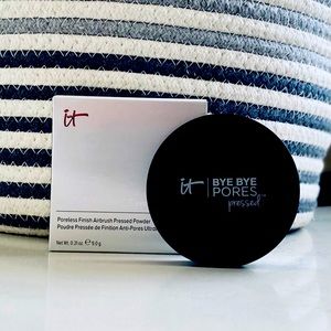 IT Cosmetics Bye Bye Pores Pressed NEW
